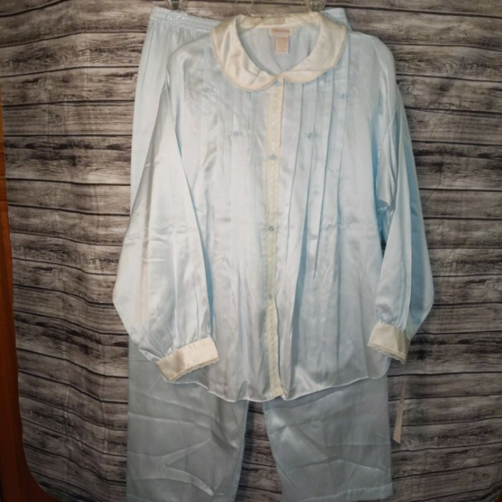 Vintage Barbizon Sleepwear Set NWT